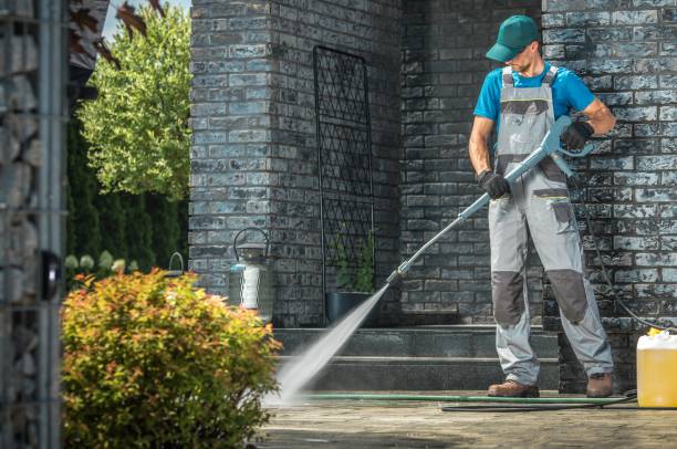 Best Sidewalk and Walkway Cleaning  in East Marion, NY